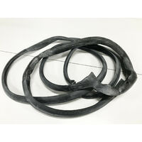 Mercedes Benz W115/8 W208 Right Hand Front Door Seal 